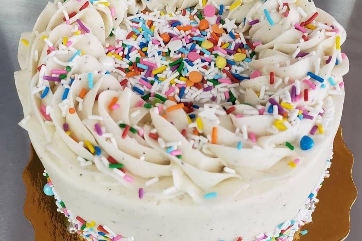 Cakes & Doe